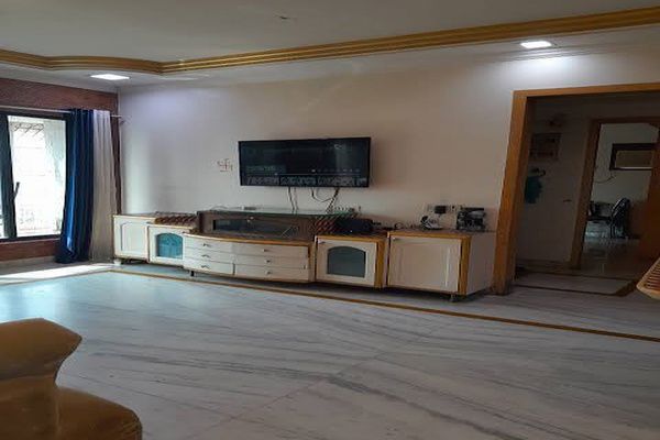 2 BHK Apartment For Rent in Bandra West