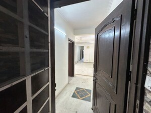Building Lobby in 3 BHK Apartment at Dwarka – for Rent
