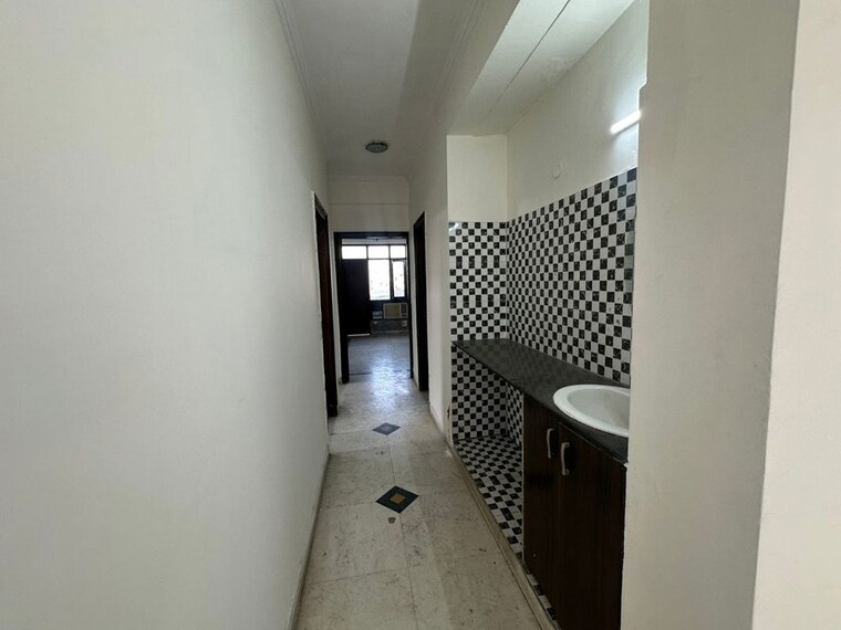 undefined, dwarka 3 Bedroom 1500 Sq.Ft. Apartment In Dwarka Delhi 10111408