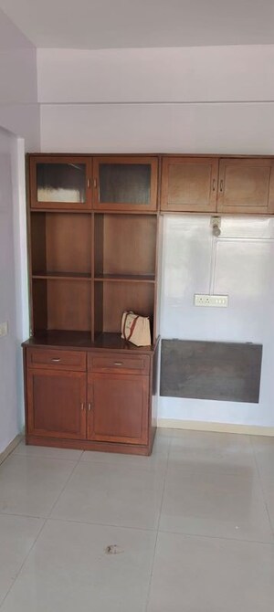 Furnished Amenities in 3 BHK Apartment at Vrindavan Elegance, Wakad – for Rent