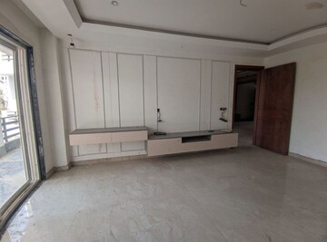 4 BHK Apartment For Sale in Green Fields Colony