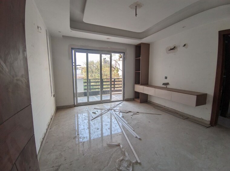 Room, green fields colony 4 Bedroom 4050 Sq.Ft. Apartment In Green Fields Colony Faridabad 10098867