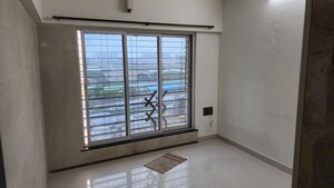 Room in 2 BHK Apartment at Ram Mandir Industrial Estate, Goregaon East – for Rent