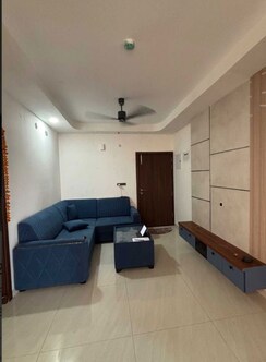 2 BHK Apartment For Rent in Urbanrise On Cloud 33