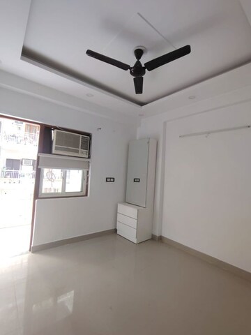 Room in 3 BHK Apartment at Adore Happy Homes Exclusive, Sector 86 – for Sale