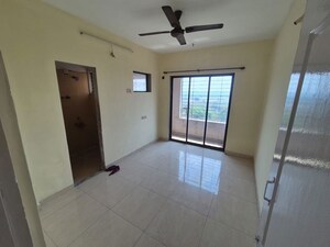 Room in 2 BHK Apartment at Kharghar – for Rent