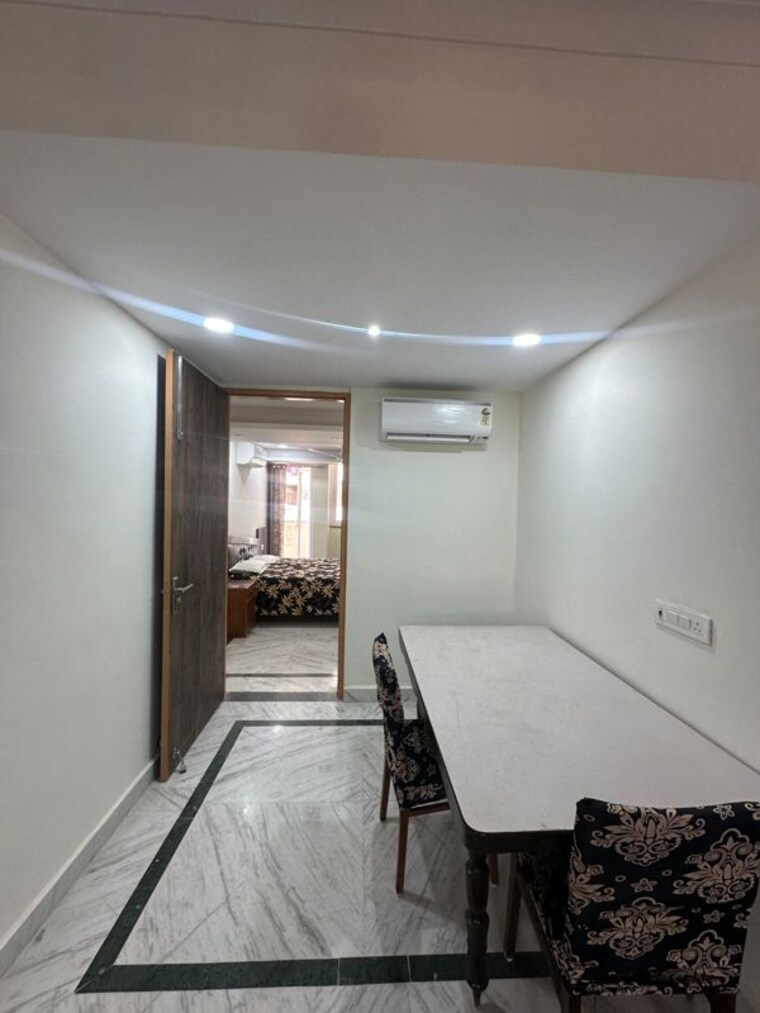 undefined, dwarka 3 Bedroom 1400 Sq.Ft. Apartment In Dwarka Delhi 10111588