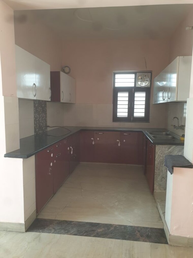Kitchen, sector 16 2 Bedroom 1250 Sq.Ft. Independent House In Sector 16 Faridabad 10111617