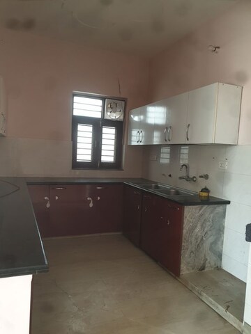 Kitchen in 2 BHK Independent House at Sector 16 – for Rent