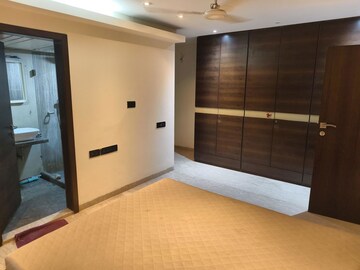 Room in 3 BHK Apartment at Gitanjali	CHS Malabar Hill, Malabar Hill – for Rent