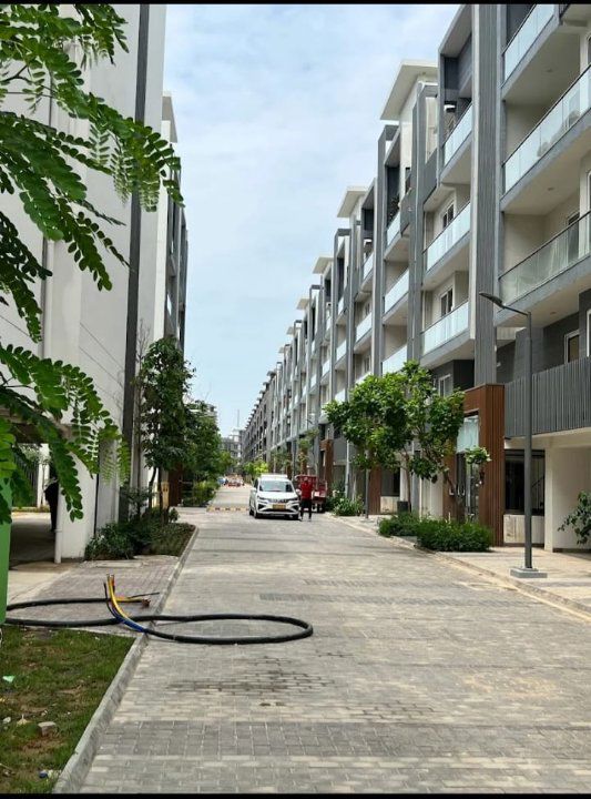 2.5 BHK + Extra Room 1208 Sq.Ft. Builder Floor in Smart World Gems