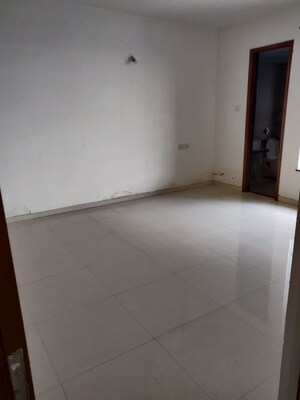 Room in 4 BHK Apartment at Pate Stylus, Balewadi – for Rent