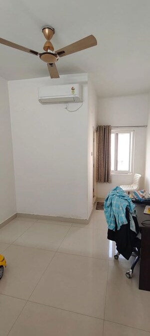 Room in 3 BHK Apartment at Gachibowli – for Sale
