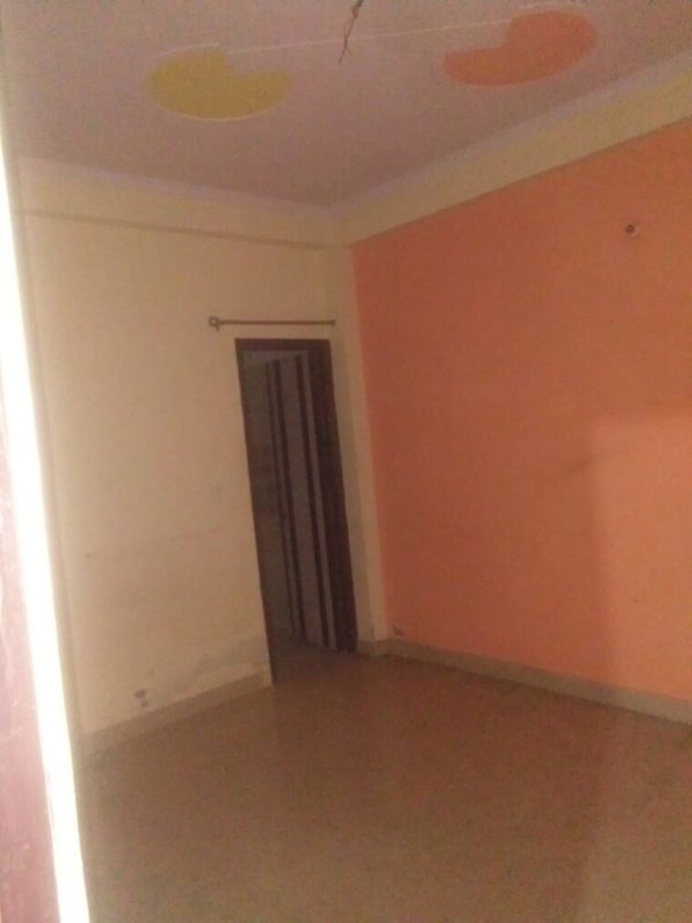 Room, govindpuram 2 Bedroom 65 Sq.Yd. Builder Floor In Govindpuram Ghaziabad 10111740