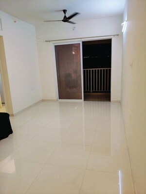 Room in 2 BHK Apartment at Godrej Green Cove, Mahalunge – for Rent