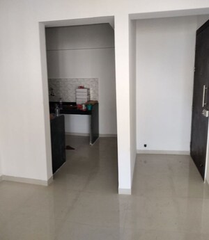  2 BHK Apartment at Majestique Nest Building D, Fursungi – for Rent
