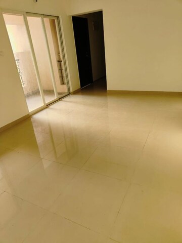 Room in 3 BHK Apartment at Gokhale The Laburnums, Balewadi – for Rent