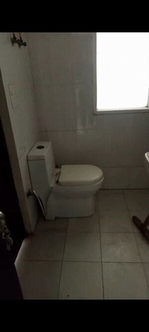 Master Bedroom in 2 BHK Apartment at ACE Platinum, Zeta I Greater Noida – for Rent