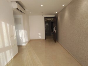  1 BHK Apartment at Hiranandani Highland, Powai – for Sale