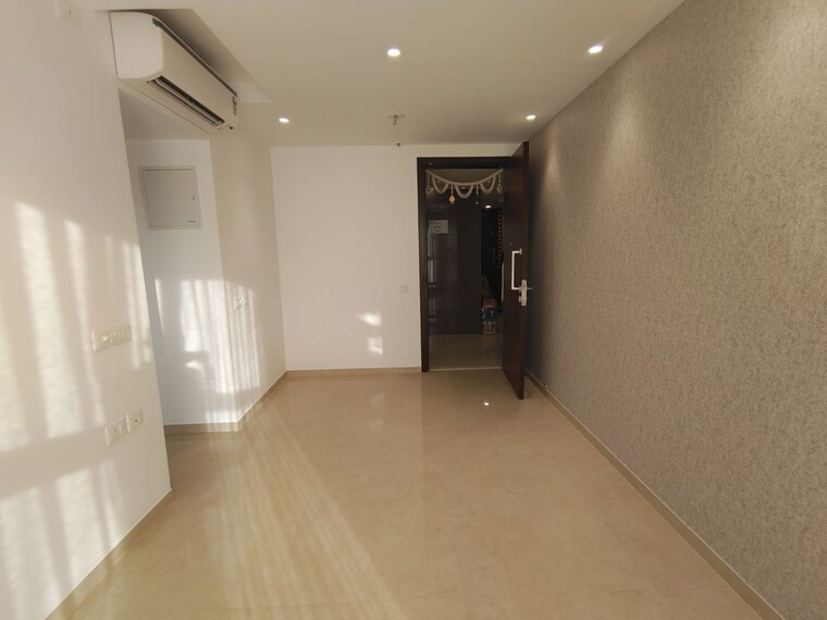 Other, hiranandani-highland 1 Bedroom 377 Sq.Ft. Apartment In Powai Mumbai 10111908