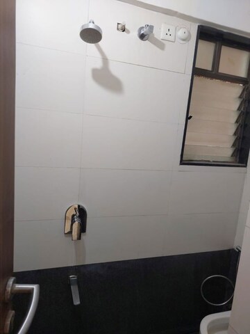 Furnished Amenities in 3 BHK Apartment at Kohinoor Courtyard One, Wakad – for Rent