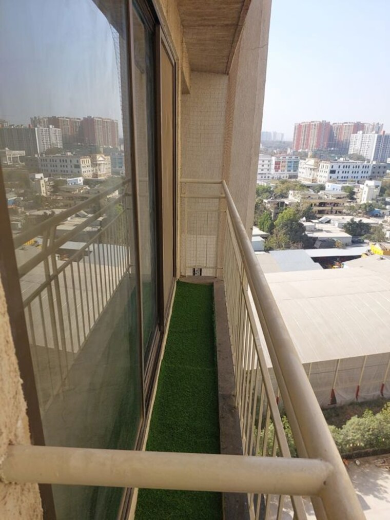 Balcony, kohinoor-courtyard-one 3 Bedroom 1100 Sq.Ft. Apartment In Wakad Pune 10111943