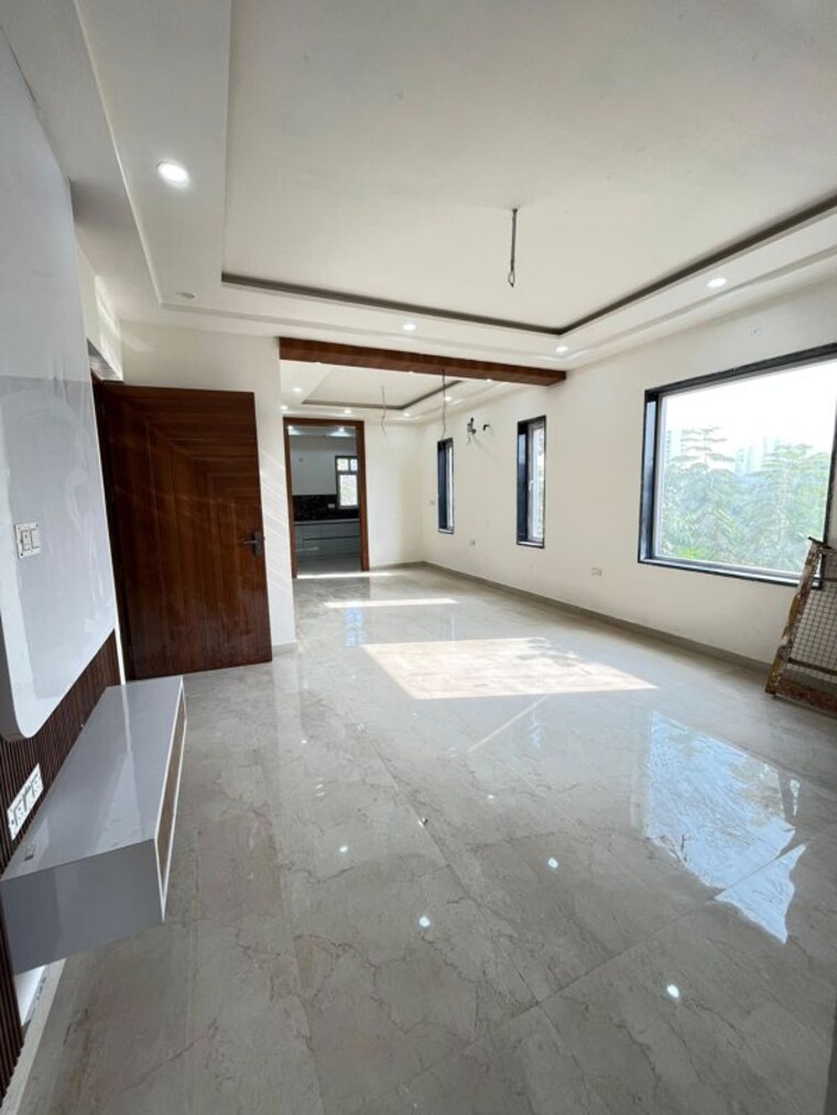 Kitchen, sector 85 3 Bedroom 180 Sq.Yd. Builder Floor In Sector 85 Faridabad 10112052