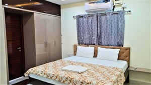 Bedroom in 3 BHK Apartment at Vasavi GP Trends, Nanakramguda – for Rent