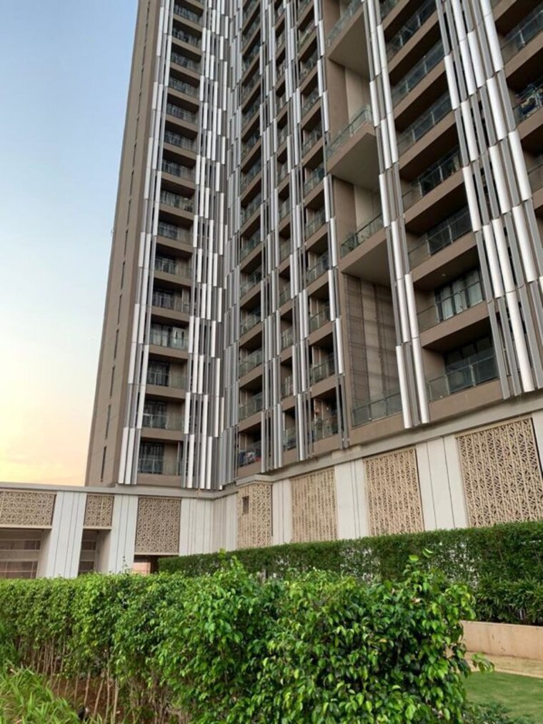 Exterior View, lodha-new-cuffe-parade 3 Bedroom 1180 Sq.Ft. Apartment In Wadala Mumbai 10112054