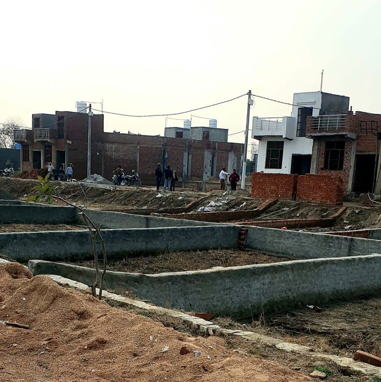 Exterior View, badalpur  250 Sq.Yd. Plot In Badalpur Greater Noida 10112133