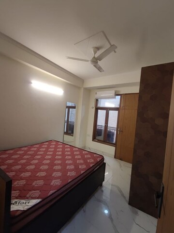 Bedroom in 2 BHK Apartment at Saket – for Rent