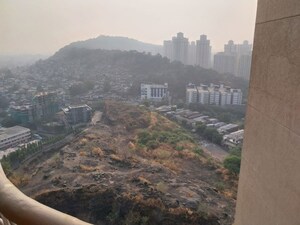 Swimming Pool in 3 BHK Apartment at Kanakia Silicon Valley, Powai – for Rent