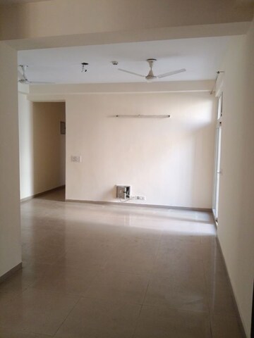 Room in 3 BHK Apartment at Mahagun Mywoods, Sector 16c Greater Noida – for Rent