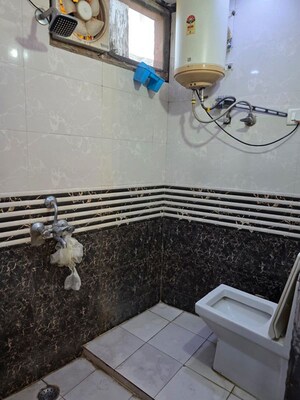 Bathroom in 1 BHK Apartment at Saket – for Rent