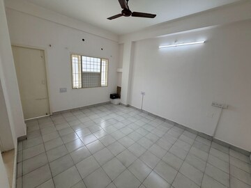 Room in 3 BHK Apartment at Somajiguda – for Sale