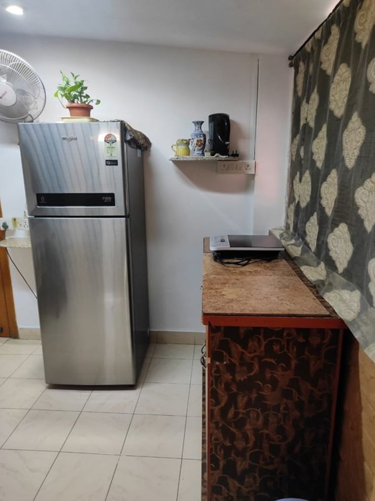 Kitchen, bandra west 1 Bedroom 500 Sq.Ft. Apartment In Bandra West Mumbai 10112190