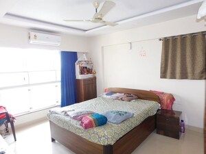 Bedroom in 2 BHK Apartment at Pride Park Royale, Andheri East – for Sale