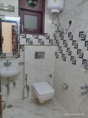 Bathroom in 3 BHK Builder Floor at Vasant Kunj – for Rent