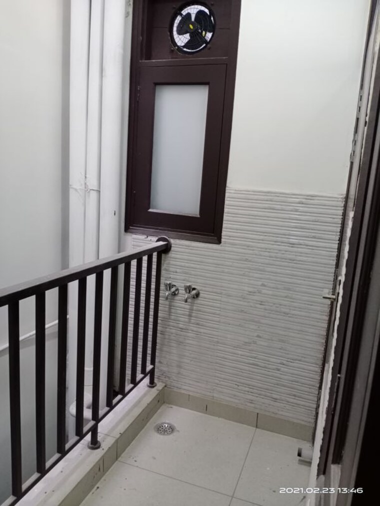 Balcony, vasant kunj 3 Bedroom 1200 Sq.Ft. Builder Floor In Vasant Kunj Delhi 10099742