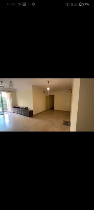 Room in 3 BHK Apartment at Hiranandani Estate Spring Hill, Ghodbunder Road – for Sale