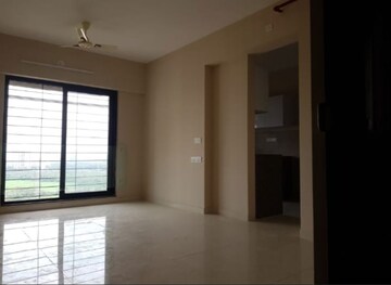 Room in 1 BHK Apartment at Prithvi CHS Borivali, Borivali West – for Rent