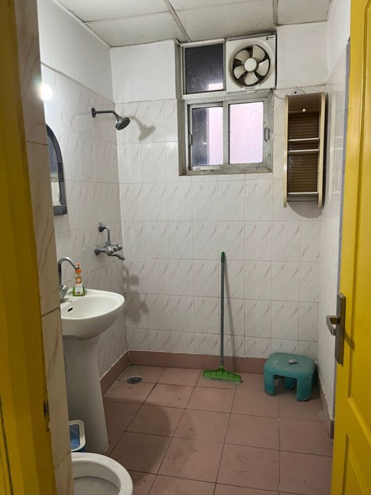 Bathroom, puri-aanandvilas 3 Bedroom 980 Sq.Ft. Apartment In Sector 81 Faridabad 10112257