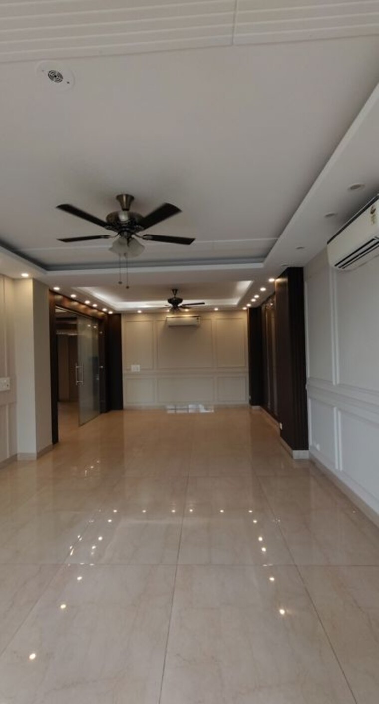 Room, ss-mayfield-gardens 3 Bedroom 2160 Sq.Ft. Builder Floor In Sector 51 Gurgaon 10112456