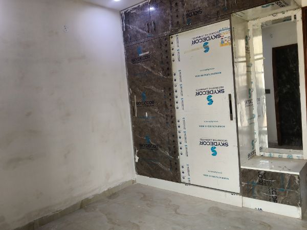 2 BHK + Extra Room Builder Floor For Sale in Sector 73