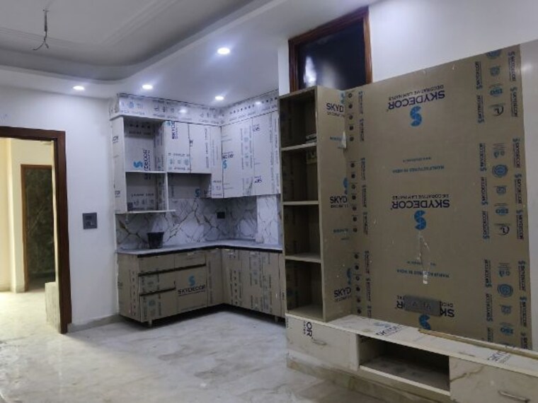 Living Room, sector 73 2 Bedroom 1100 Sq.Ft. Builder Floor In Sector 73 Noida 10112531