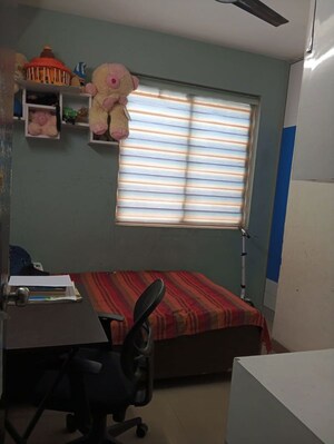 Bedroom in 2.5 BHK Apartment at Puri Pratham, Sector 84 – for Sale