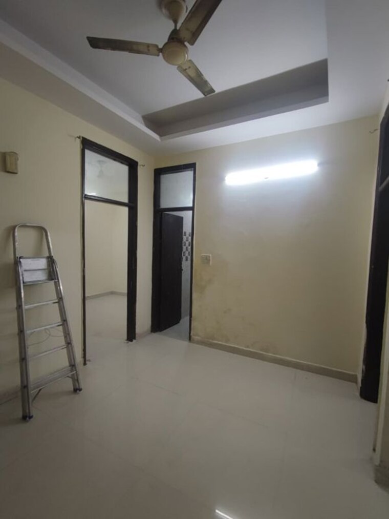 Room, saket 2 Bedroom 1150 Sq.Ft. Apartment In Saket Delhi 10112652