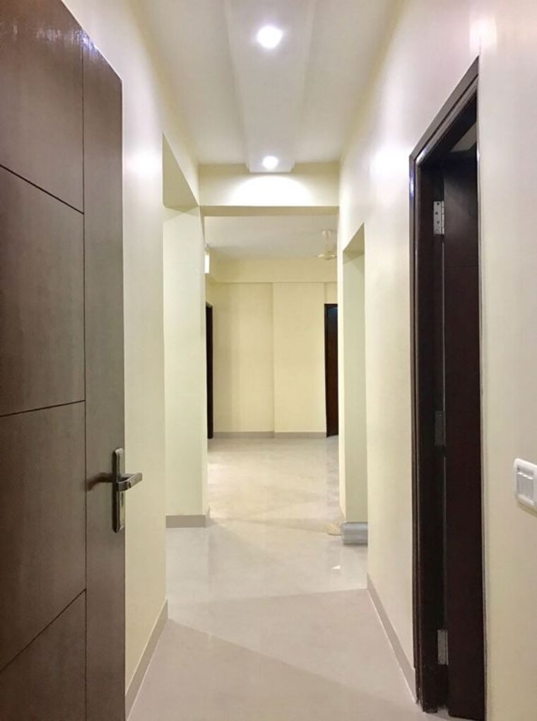 Bathroom, rps-savana 3 Bedroom 1791 Sq.Ft. Apartment In Sector 88 Faridabad 10112575