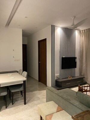 2 BHK Apartment For Rent in Lodha Amara, Kolshet Road