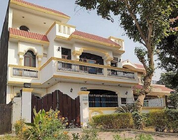 6+ BHK Independent House For Sale in Phi Iii Greater Noida